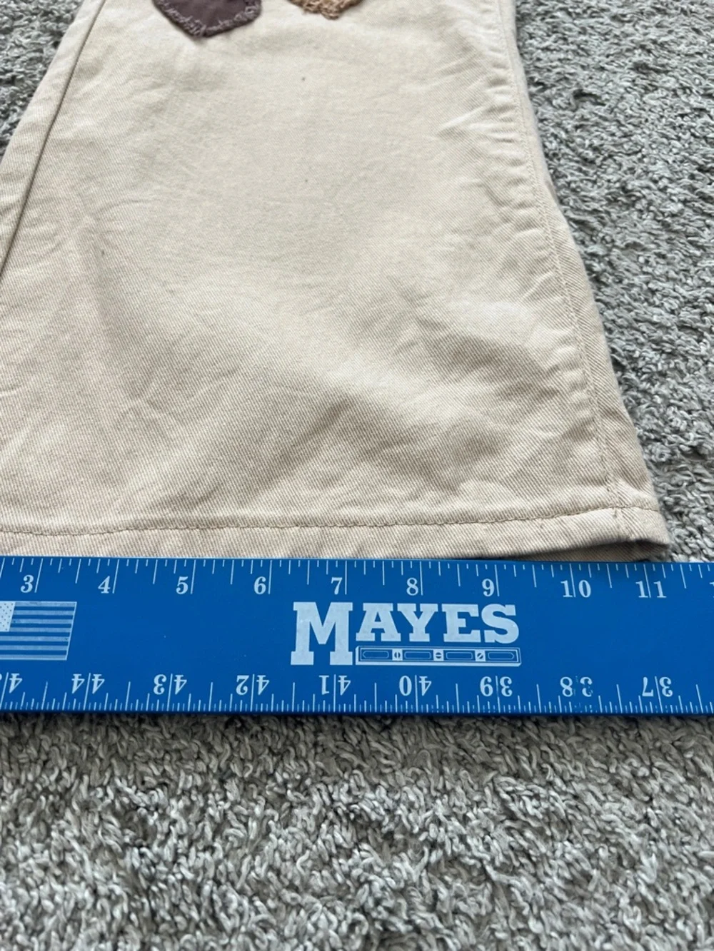 NWOT SHEIN Mod Cream Denim Flare Jeans with Brown Denim Heart Patches - Size 30 - Picture 11 of 11